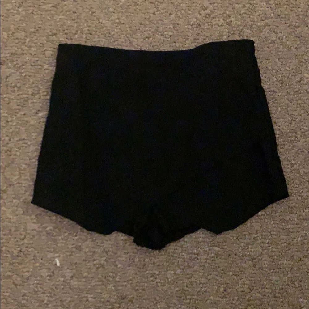 Black envelope skort